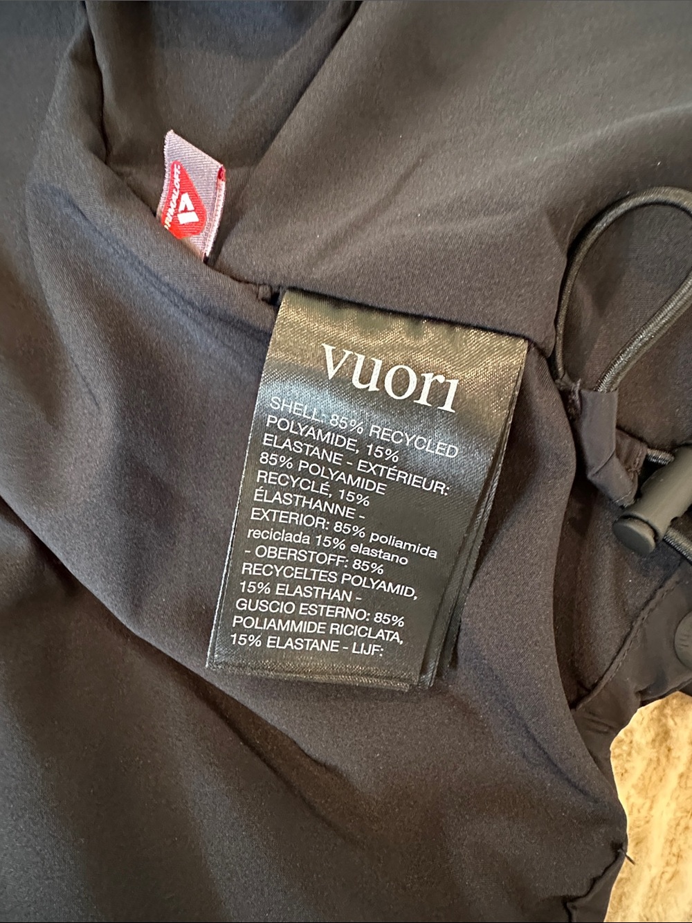 Vuori Canyon Insulated Venture Jacket - Picture 6 of 6